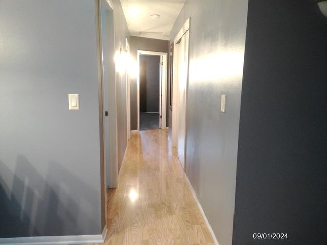 2116 Harris Highland DRIVE, Waukesha, WI 53188