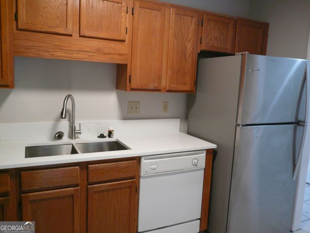 685 NE Coventry Township Lane NE 1, Marietta, GA 30062