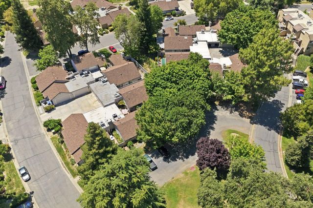 3201 Swallows Nest Dr, Sacramento, CA 95833