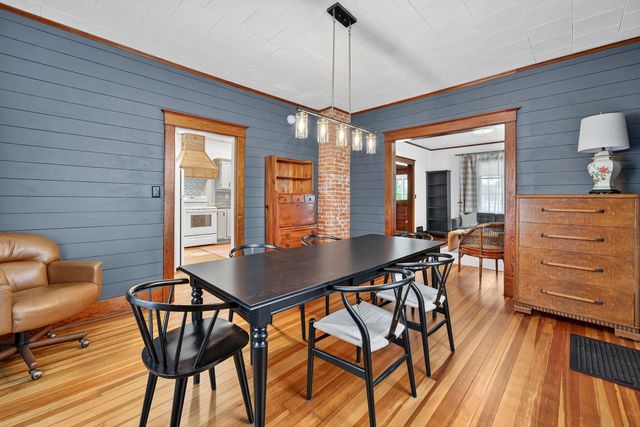 12 6th Avenue SE, Rochester, MN 55904