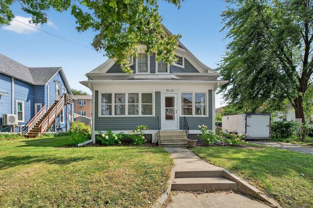 12 6th Avenue SE, Rochester, MN 55904