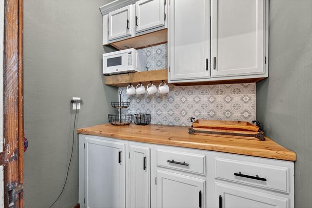 12 6th Avenue SE, Rochester, MN 55904