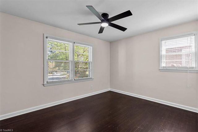 110 Mayflower Drive, Greensboro, NC 27403