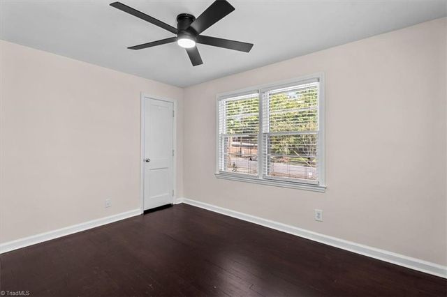 110 Mayflower Drive, Greensboro, NC 27403