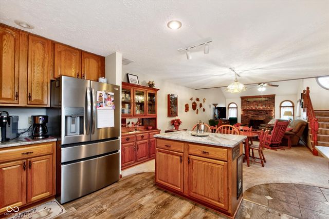 1918 E Summer Place E, Anderson, IN 46012