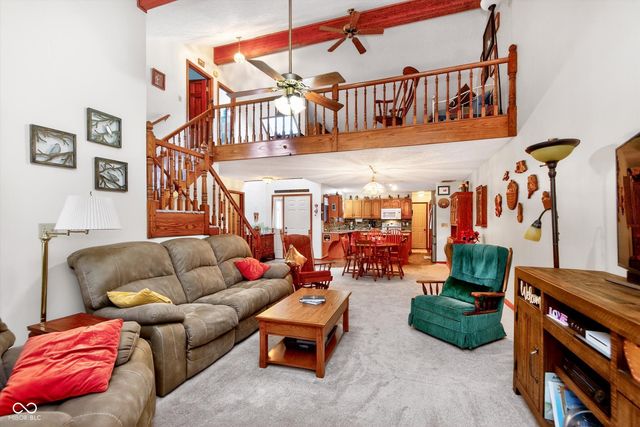 1918 E Summer Place E, Anderson, IN 46012