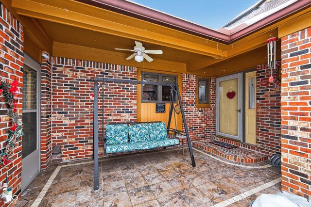 1918 E Summer Place E, Anderson, IN 46012