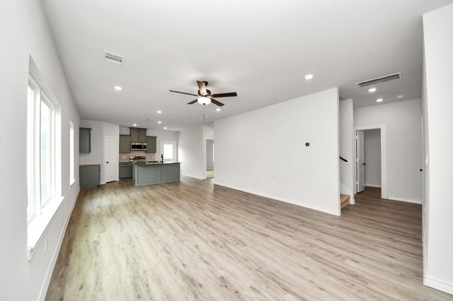 18745 Loom Drive, Conroe, TX 77306