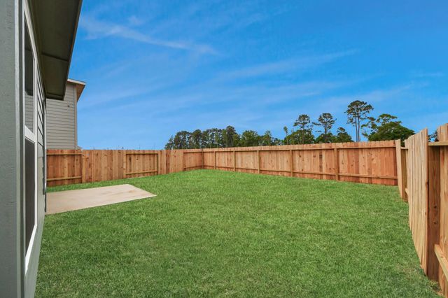 18745 Loom Drive, Conroe, TX 77306
