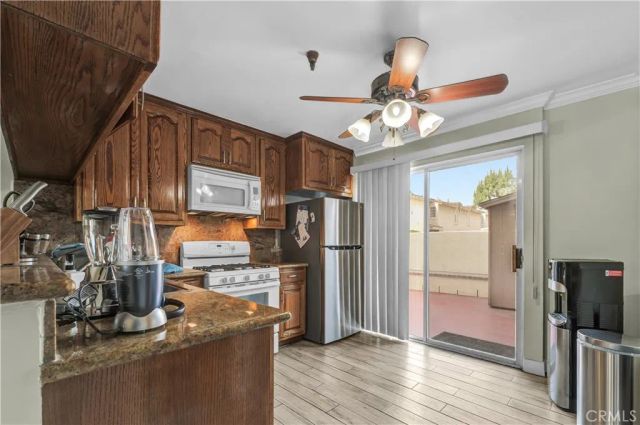 16825 Passage, Paramount, CA 90723