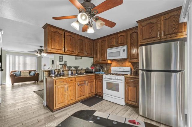 16825 Passage, Paramount, CA 90723