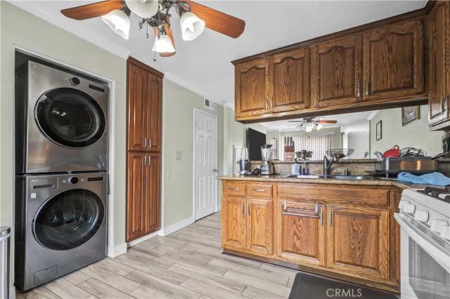 16825 Passage, Paramount, CA 90723