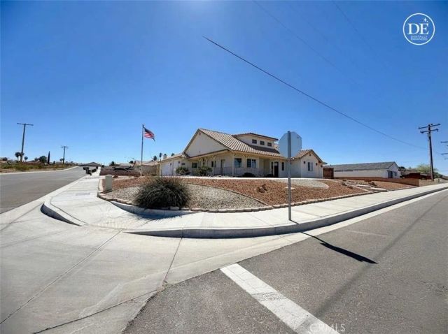 1300 Pine, Barstow, CA 92311