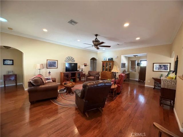 1300 Pine, Barstow, CA 92311