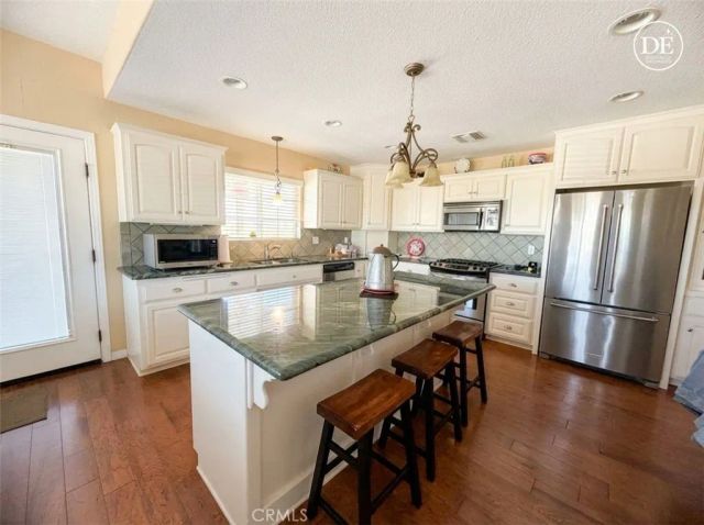 1300 Pine, Barstow, CA 92311