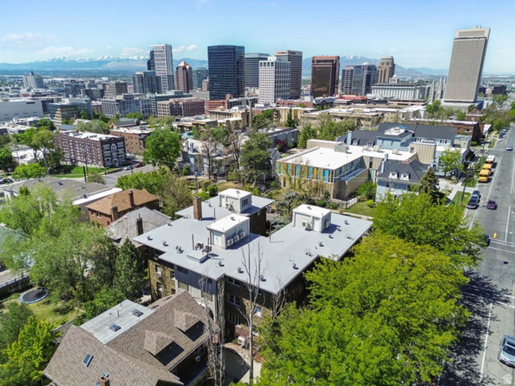 Image 16 of property listing at 86 B ST #10, Salt Lake City, UT 84103