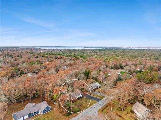 7 Portside Dr, Bourne, MA 02559