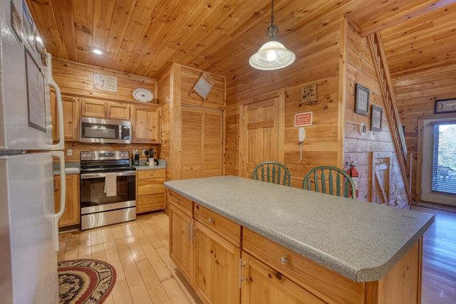 76 River Forest Place, Suches, GA 30572