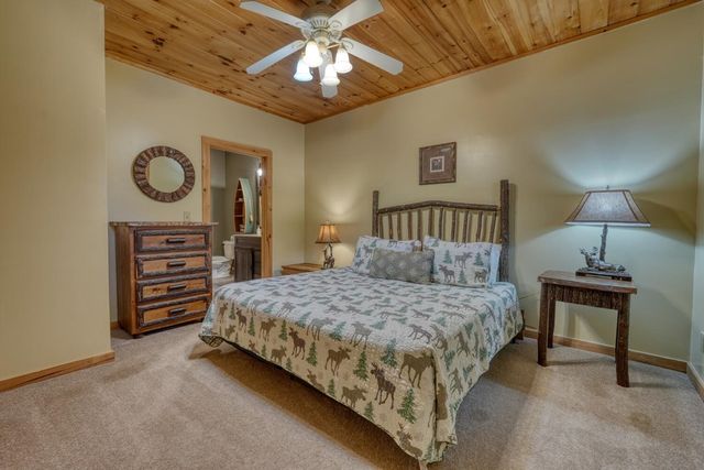 76 River Forest Place, Suches, GA 30572