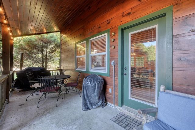 76 River Forest Place, Suches, GA 30572