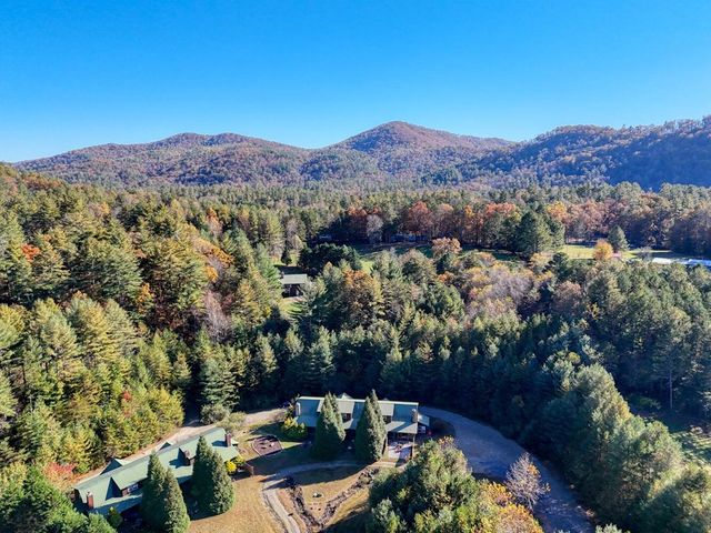 76 River Forest Place, Suches, GA 30572