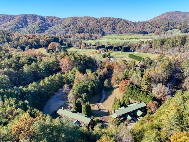 76 River Forest Place, Suches, GA 30572