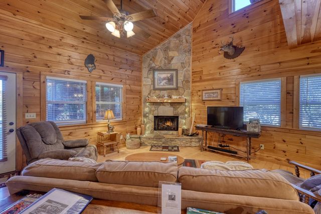 76 River Forest Place, Suches, GA 30572