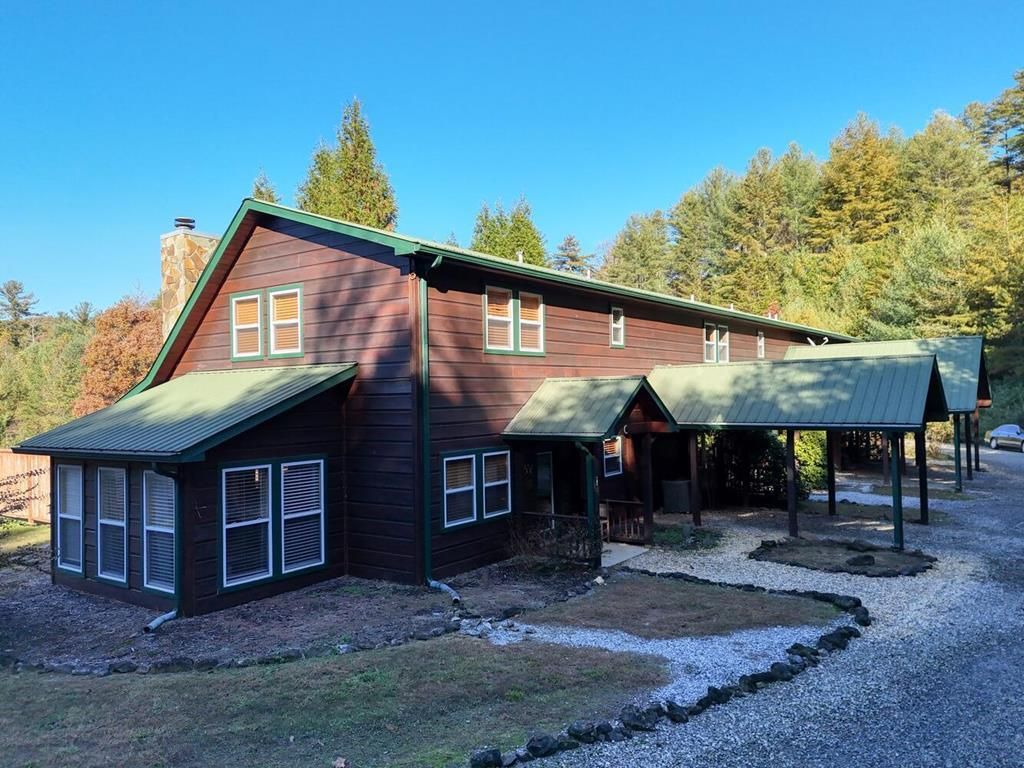 76 River Forest Place, Suches, GA 30572