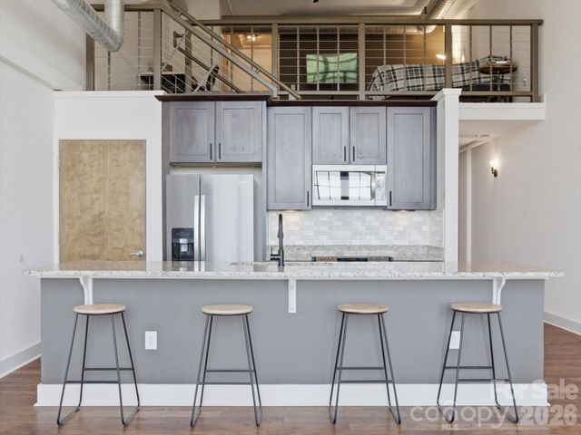 715 N Graham Street 502, Charlotte, NC 28202