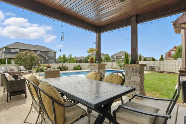 9875 Aster Cove, St. John, IN 46373