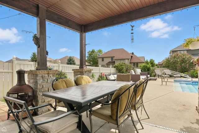 9875 Aster Cove, St. John, IN 46373