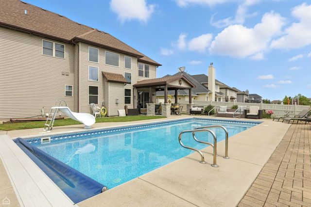 9875 Aster Cove, St. John, IN 46373