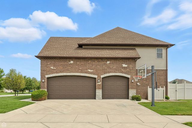 9875 Aster Cove, St. John, IN 46373