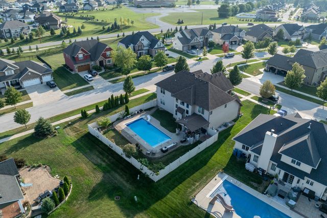 9875 Aster Cove, St. John, IN 46373