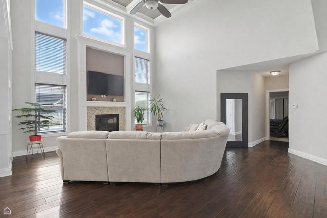 9875 Aster Cove, St. John, IN 46373