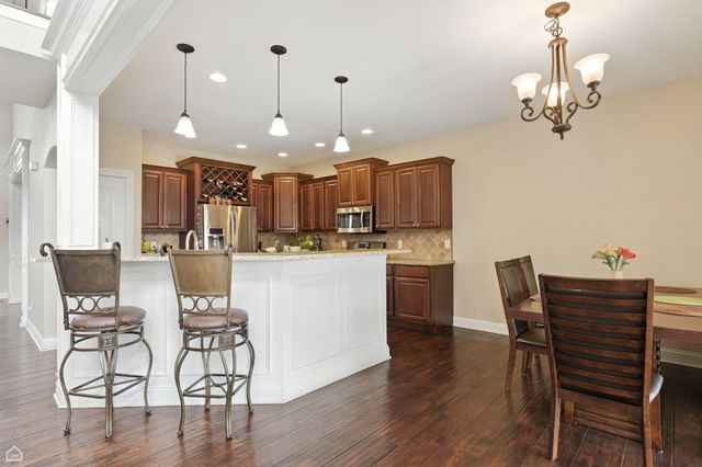 9875 Aster Cove, St. John, IN 46373