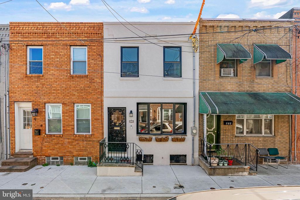 916 CANTRELL ST, PHILADELPHIA, PA 19148 — exterior
