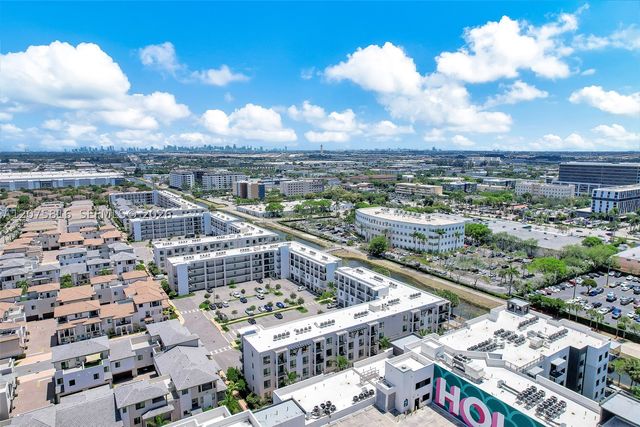 8301 NW 41st St B-303, Doral, FL 33166