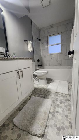 7007 Wood Lane Street, La Vista, NE 68128