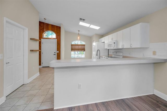 7745 BARCLAY ROAD, New Port Richey, FL 34654