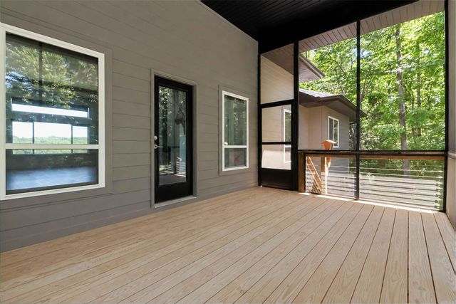 53 Chelmsworth Dr Drive, Bella Vista, AR 72715