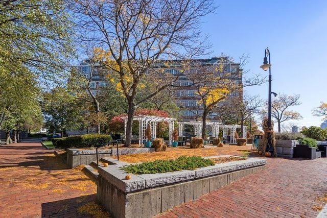 197 Eighth Street 705, Boston, MA 02129