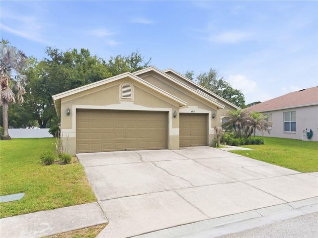 5912 BRAMBLE BUSH COURT, Zephyrhills, FL 33541