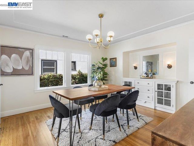 321 Central Ave, Alameda, CA 94501