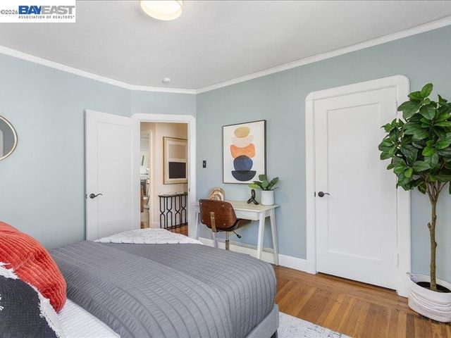 321 Central Ave, Alameda, CA 94501