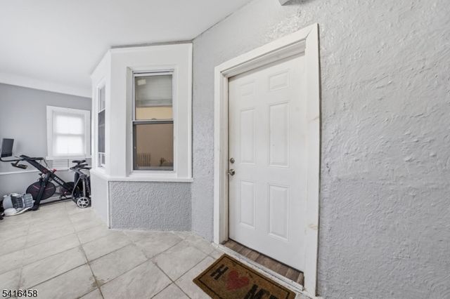 124 Washington Ave, Irvington Twp., NJ 07111