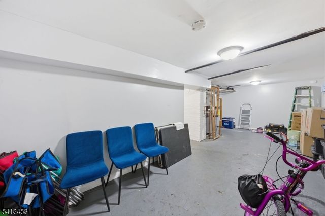 124 Washington Ave, Irvington Twp., NJ 07111