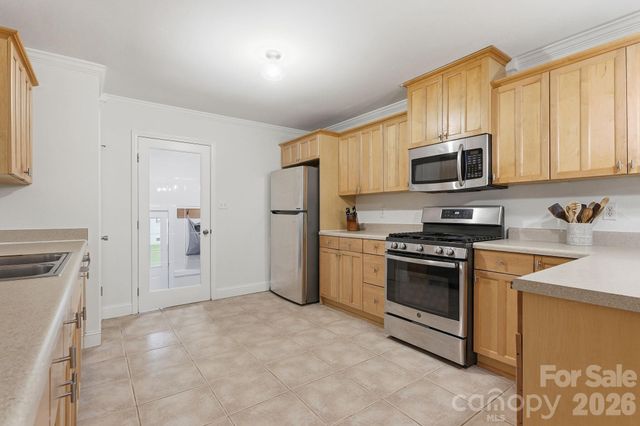 6535 Summerlin Place, Charlotte, NC 28226