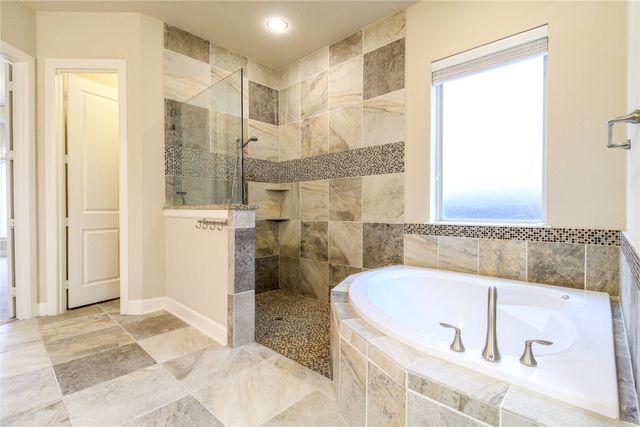 1009 Peacock Boulevard, Carrollton, TX 75007