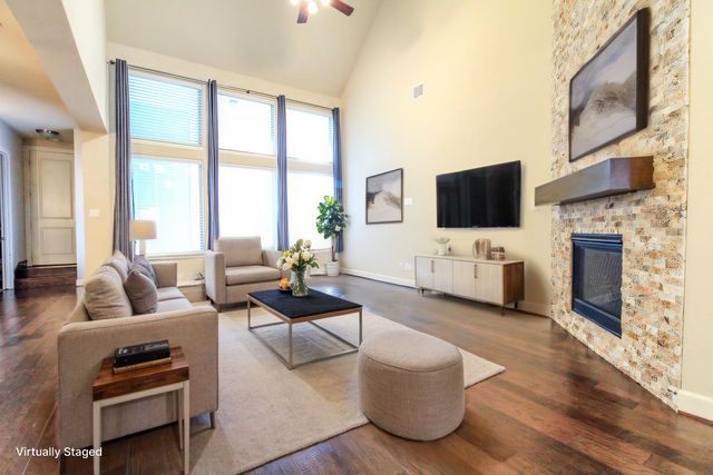 1009 Peacock Boulevard, Carrollton, TX 75007